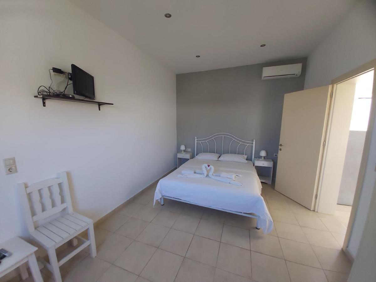 Antonios 1 Apartment มาตาลา ภายนอก รูปภาพ