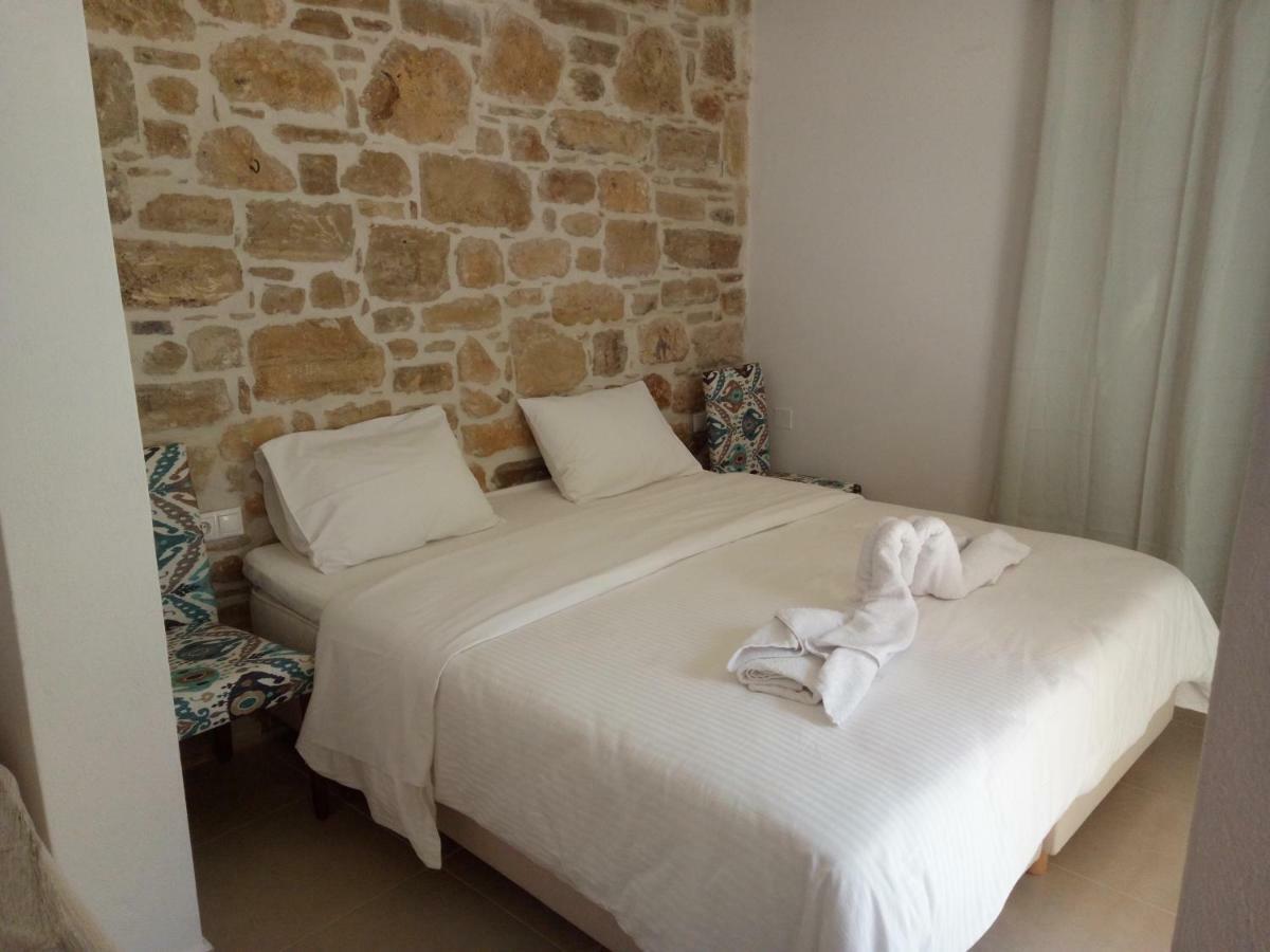 Antonios 1 Apartment มาตาลา ภายนอก รูปภาพ
